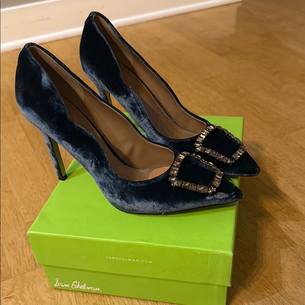 Sam Edelman Women's Velvet Heels - Black
